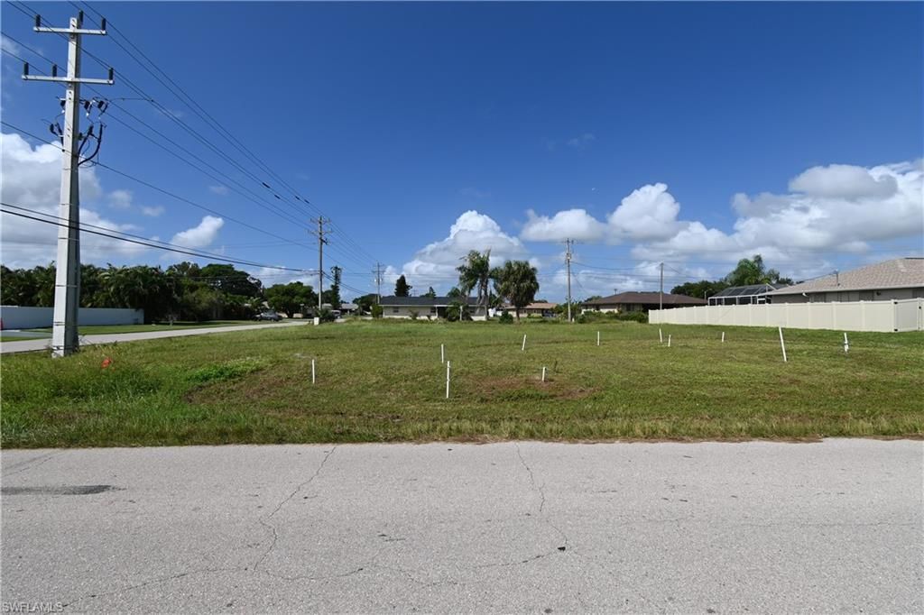 3928 SE 4th AVE, CAPE CORAL, FL 33904 — photo 2