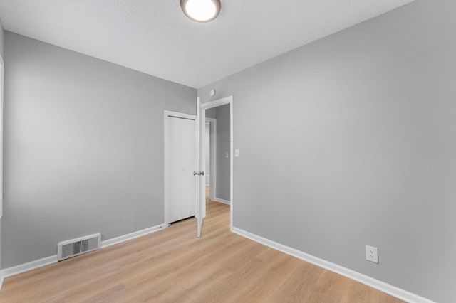 2825 Woodale Drive, Mounds View, MN 55112