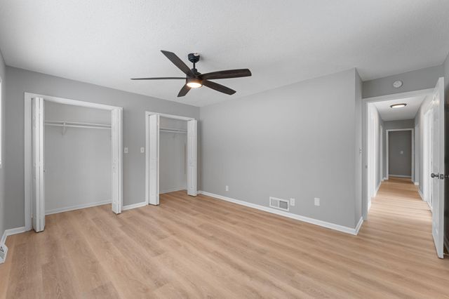 2825 Woodale Drive, Mounds View, MN 55112