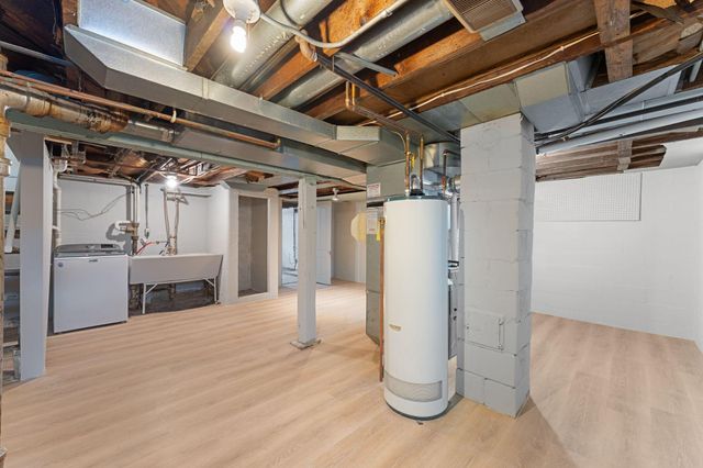 2825 Woodale Drive, Mounds View, MN 55112