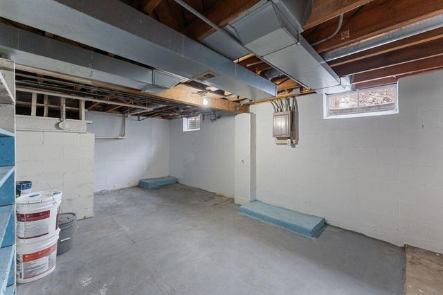 2825 Woodale Drive, Mounds View, MN 55112