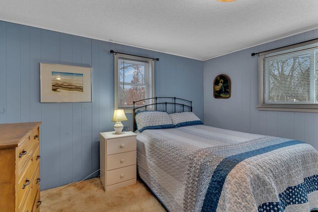 1304 9th Street SW, Willmar, MN 56201