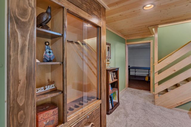 1304 9th Street SW, Willmar, MN 56201