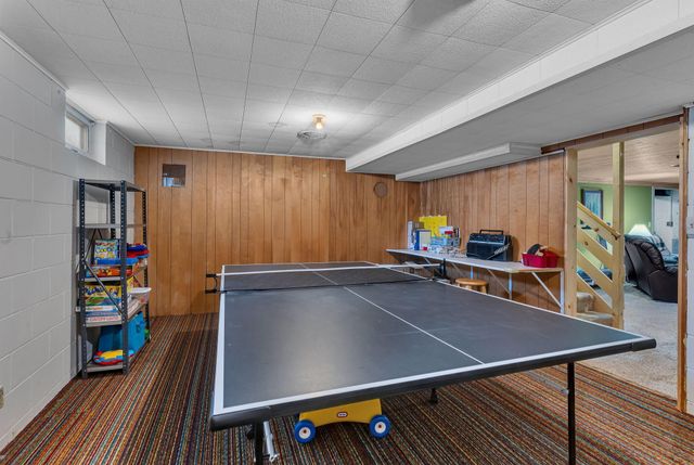 1304 9th Street SW, Willmar, MN 56201