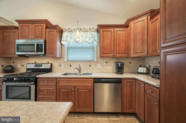 130 CLAYSTONE DR, Dover, DE 19901