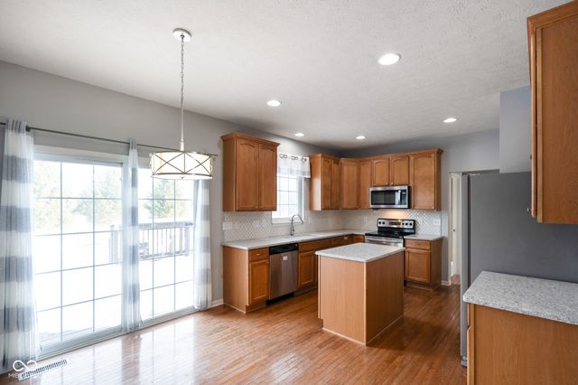 6861 Briston Lane, Indianapolis, IN 46259