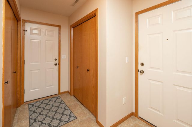 1829 Daniel Lane NE, Stewartville, MN 55976