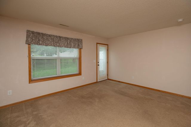 1829 Daniel Lane NE, Stewartville, MN 55976