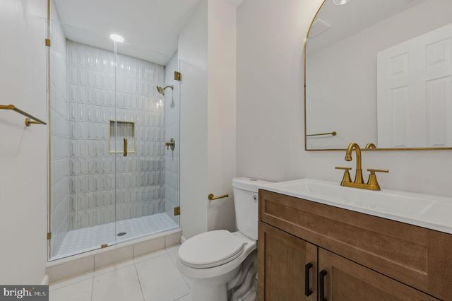 48 CHIPPENDALE CIR, Newark, DE 19713