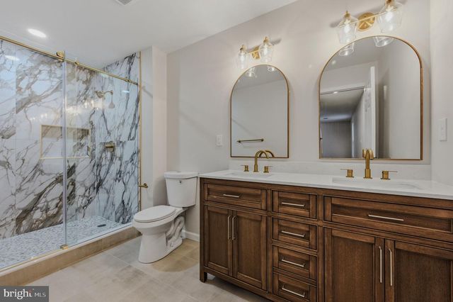 48 CHIPPENDALE CIR, Newark, DE 19713