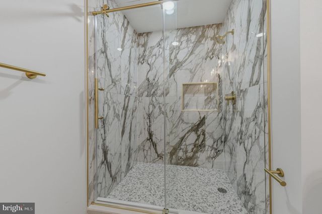 48 CHIPPENDALE CIR, Newark, DE 19713