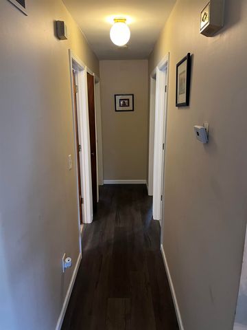 138 W Robert Avenue, Hazel Park, MI 48030