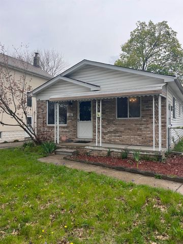 138 W Robert Avenue, Hazel Park, MI 48030