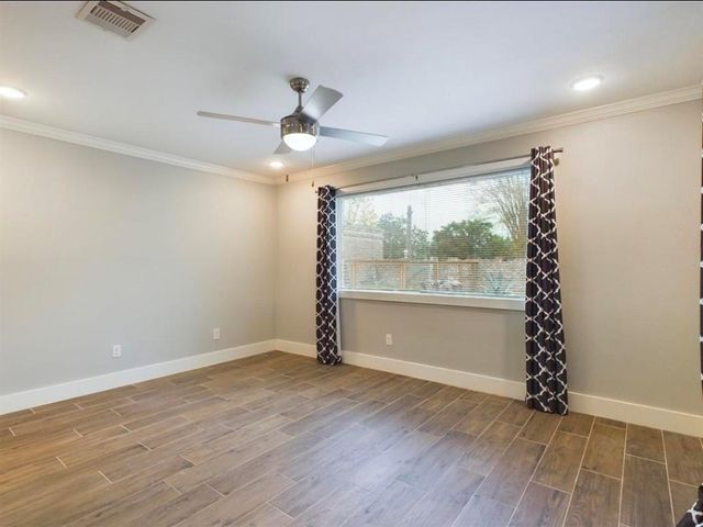 9007 Sharpcrest Street, Houston, TX 77036
