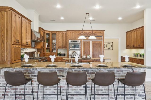 294 Logan Ranch RD, Georgetown, TX 78628