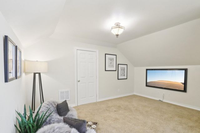 294 Logan Ranch RD, Georgetown, TX 78628