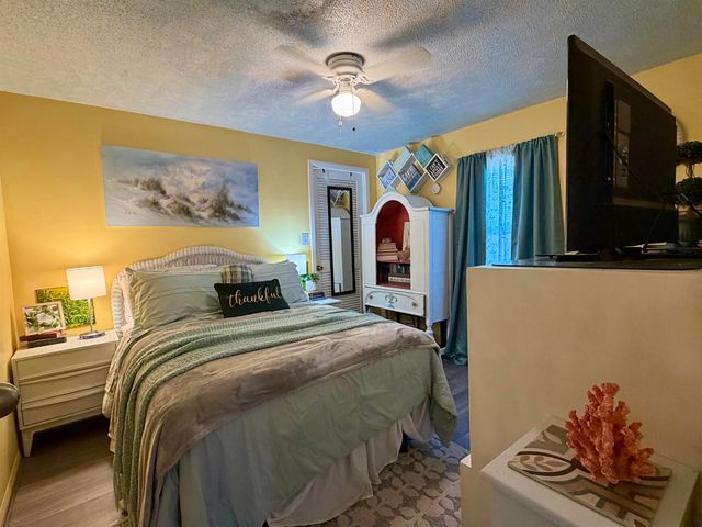 305 Sanddollar Dr., Surfside Beach, SC 29575