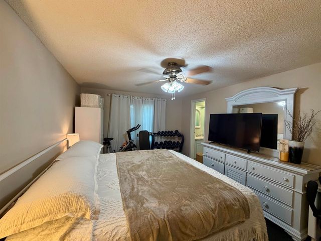 305 Sanddollar Dr., Surfside Beach, SC 29575