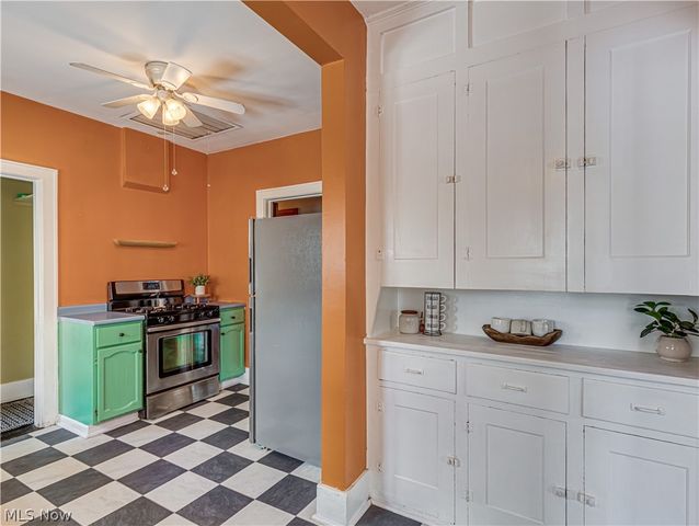 1732 Broad Boulevard, Cuyahoga Falls, OH 44223