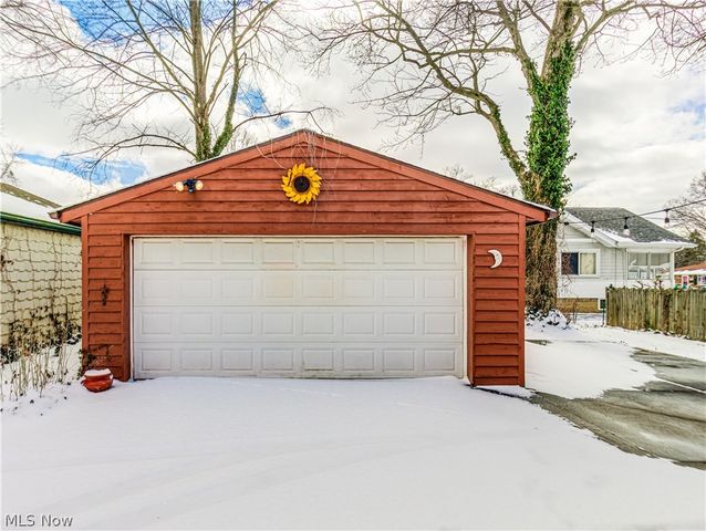 1732 Broad Boulevard, Cuyahoga Falls, OH 44223