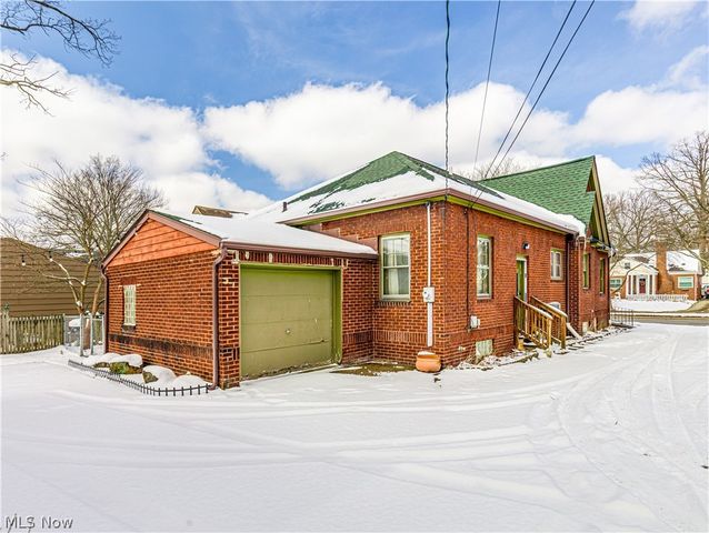 1732 Broad Boulevard, Cuyahoga Falls, OH 44223