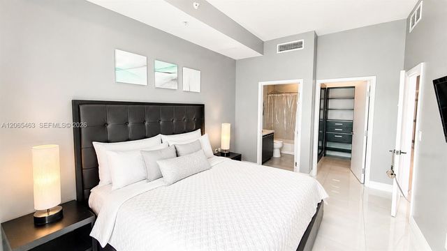 7930 East Drive 1007, North Bay Village, FL 33141