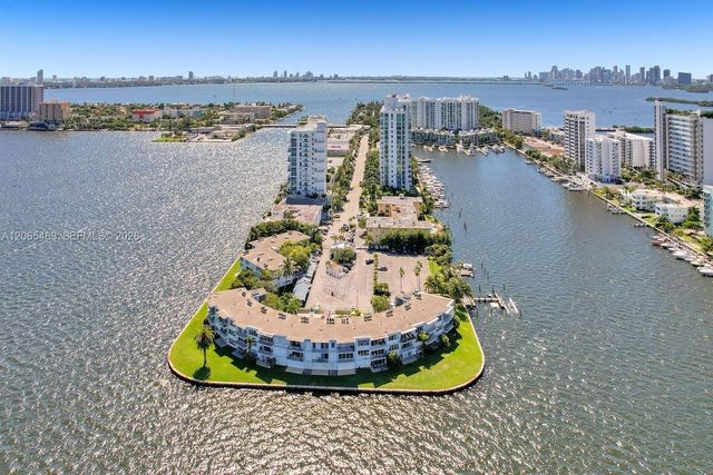 7930 East Drive 1007, North Bay Village, FL 33141