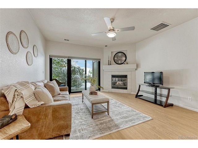 7408 S Alkire St 101, Littleton, CO 80127