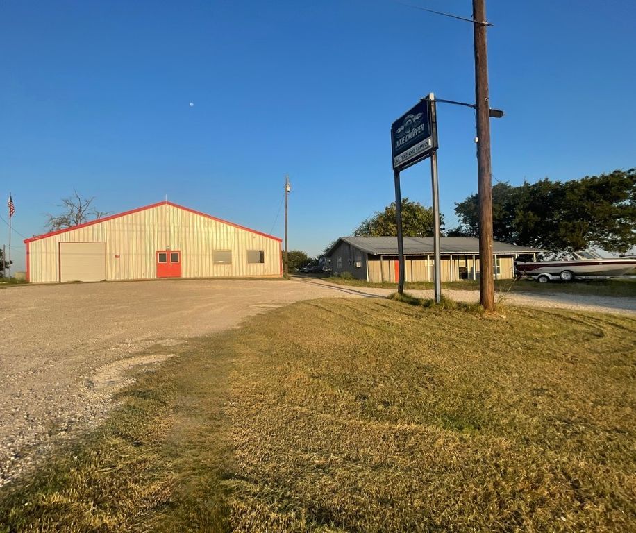 4376 S Highway 174, Cleburne, TX 76033