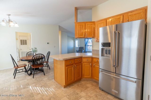 2125 W Yorkshire AVE, Coeur D'alene, ID 83815