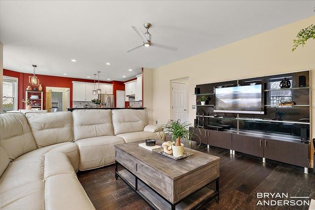 4535 Canterwood Drive NE, Ada, MI 49301