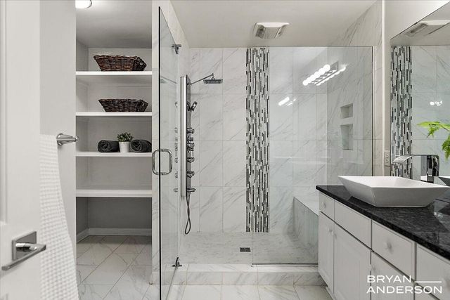 4535 Canterwood Drive NE, Ada, MI 49301