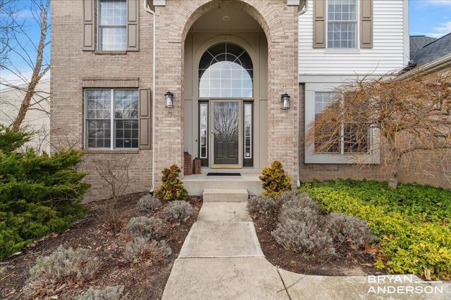 4535 Canterwood Drive NE, Ada, MI 49301