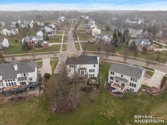 4535 Canterwood Drive NE, Ada, MI 49301