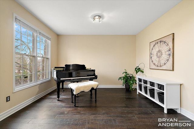 4535 Canterwood Drive NE, Ada, MI 49301