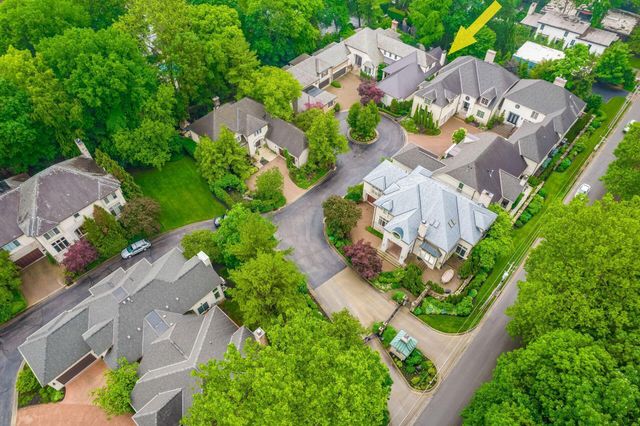 14 Lyonsgate Road, Bexley, OH 43209