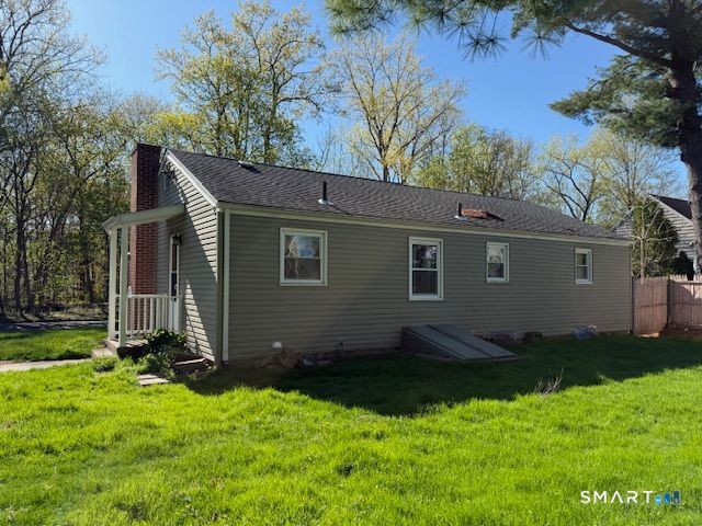 62 Brookdale Avenue, Newington, CT 06111