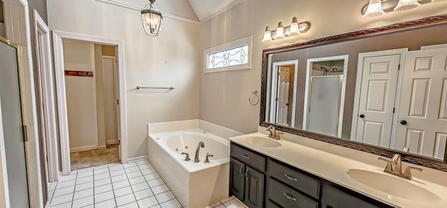 660 WESTON DR, Collierville, TN 38017