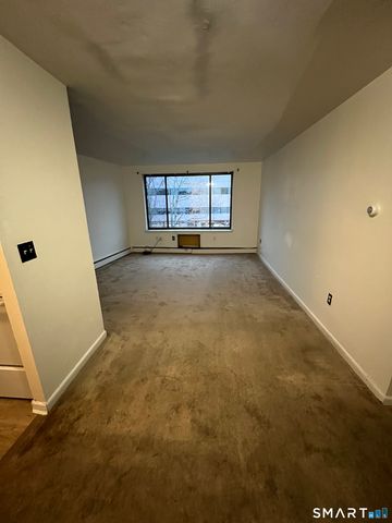 16 Niles Street, Hartford, CT 06105