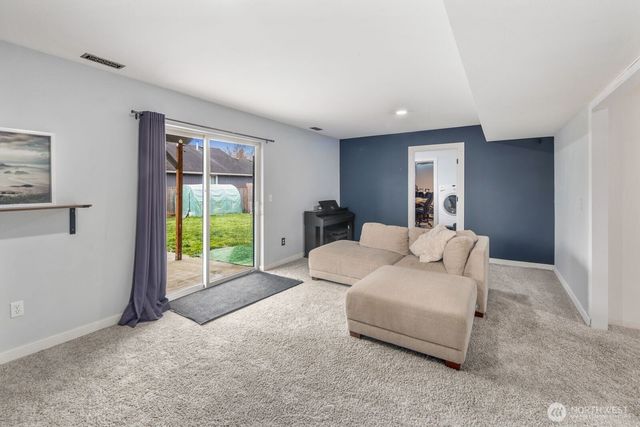 16189 Birkland Street SE, Yelm, WA 98597