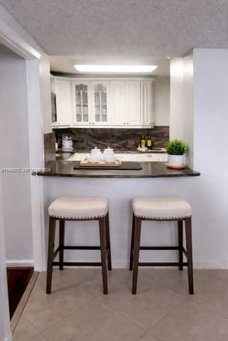 2500 Parkview Dr 2206, Hallandale Beach, FL 33009