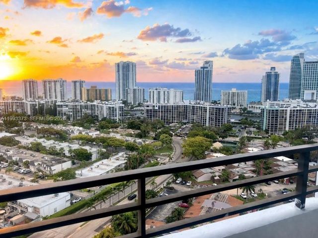 2500 Parkview Dr 2206, Hallandale Beach, FL 33009