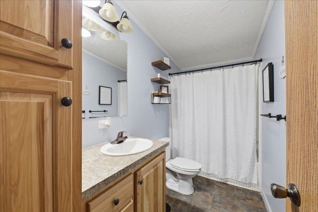 107 Kentucky 467 W, Sparta, KY 41086