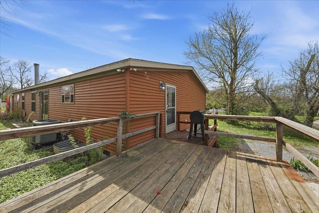 107 Kentucky 467 W, Sparta, KY 41086