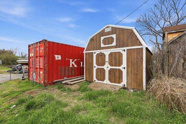 107 Kentucky 467 W, Sparta, KY 41086