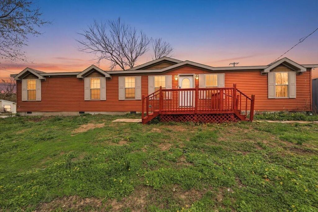 107 Kentucky 467 W, Sparta, KY 41086