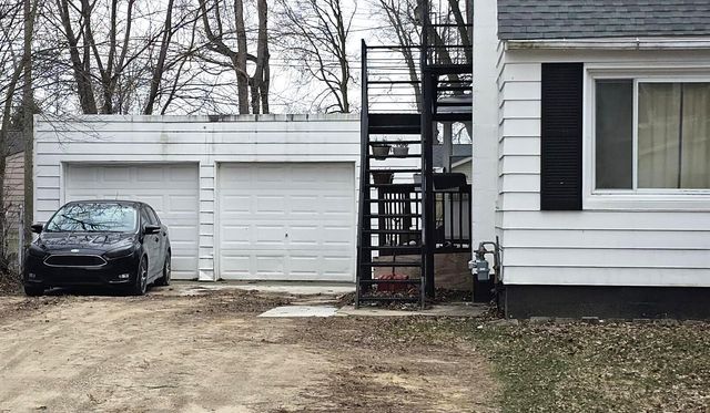 928 Ottawa Avenue, Ypsilanti Twp, MI 48198