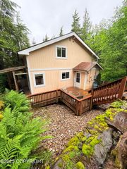 12399 Blackberry Lane, Ketchikan, AK 99901