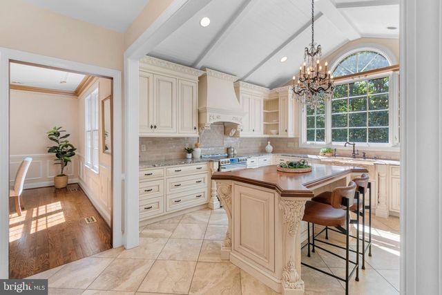 900 WEATHER VANE WAY, Davidsonville, MD 21035