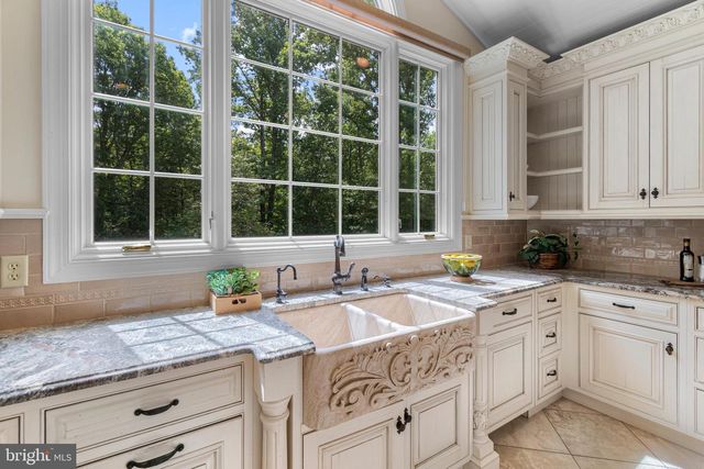900 WEATHER VANE WAY, Davidsonville, MD 21035